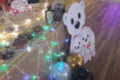 fairy-lights-on-birthday-table